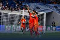 两连胜！泰山2-1新鹏城 克雷桑双响+2场轰5球 新鹏城7轮仅1胜
