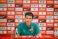国足0:1不敌塔吉克斯坦队，韩乔生：这场比赛确实难看，但邵佳一目前还远没到下课的地步