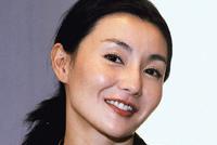 张曼玉高清旧照翻红 扛住高清特写表情生动不僵硬