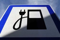 美研究显示电动汽车节省26亿升汽油