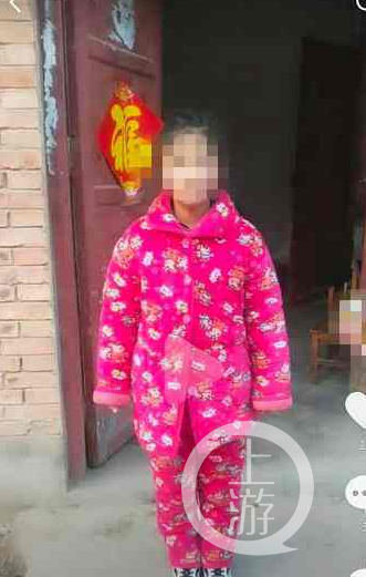 ▲11月15日，河南原阳一农家多人被杀，图中小孩也未幸免。图片来源/知情人士供图