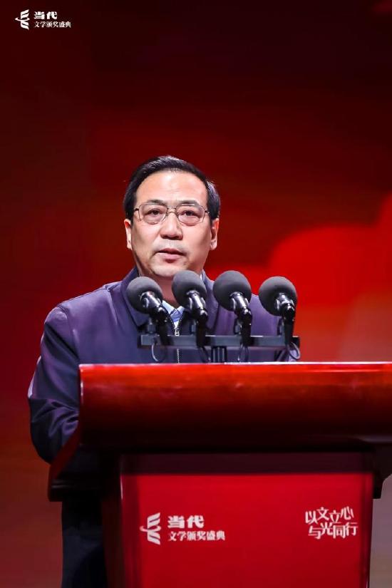 中国出版集团有限公司总经理、党组副书记常勃致辞