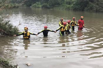 深圳暴雨救援现场曝光