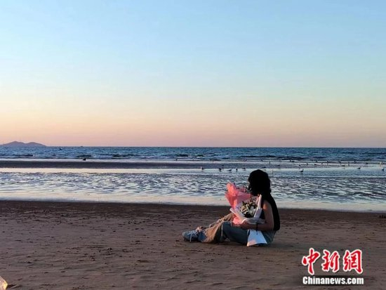 佳佳的“葬礼”现场。受访者供图