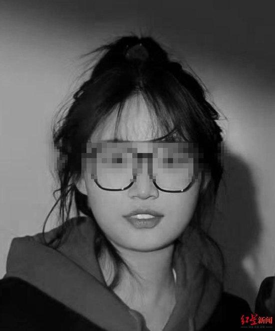 佳木斯大学一名大三女生跳江身亡 家属：已和学校达成和解