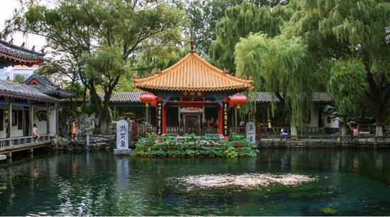 ▲天下第一趵突泉 &nbsp;图片来源：摄图网