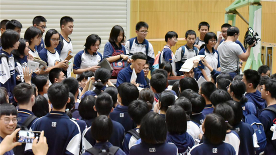 余隋怀教授讲座现场&nbsp; &nbsp;本文图均为 中国青年网 图