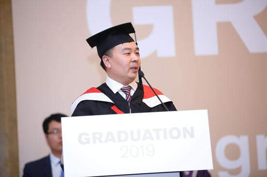 李睿蛟博士
