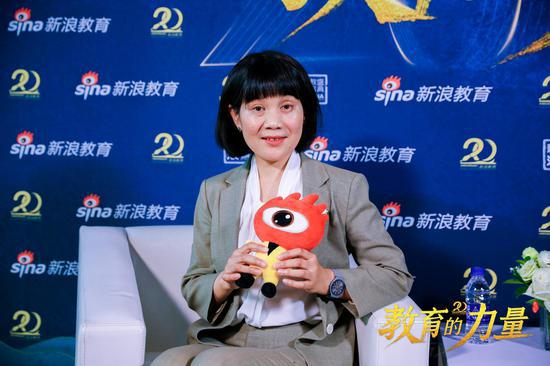 巧问教育创始人 成君霞