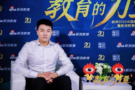 万德集团加拿大速成教育创始人兼CEO&nbsp;郭亮烁