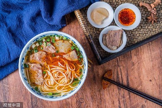 兰州拉面 图片来源:视觉中国
