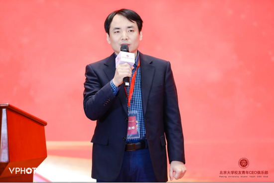 图片为唐派集团董事长张新峰