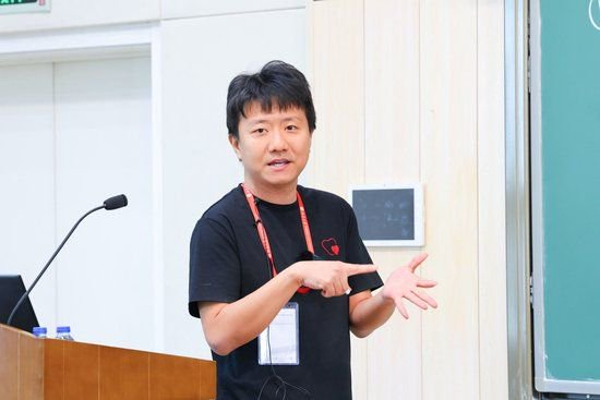 邓煜