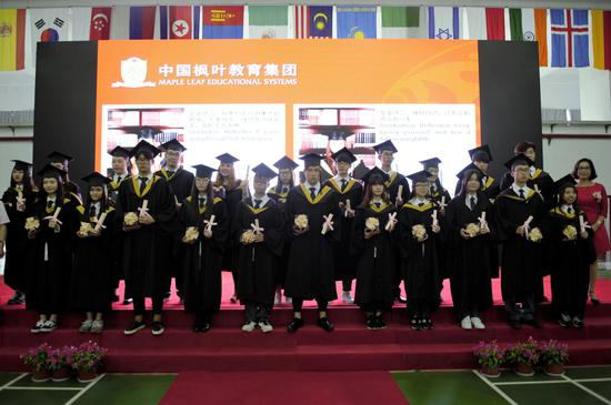 上海枫叶硕果累累，家校齐心共襄盛举