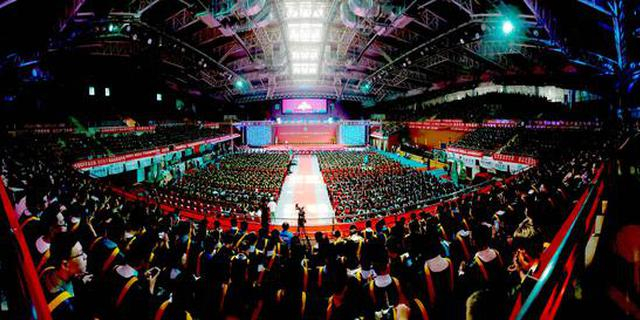 北京理工大学毕业典礼现场