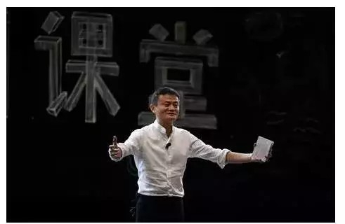 董明珠1亿建格力学校：大佬们入金建校为圈钱？