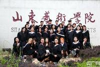 又是一年毕业季 大学生用相机记录毕业点滴