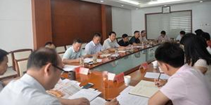 没地方可去没钱玩耍 农村孩子进城后更孤独