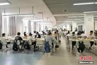 学生很“佛系”教书像暗恋?师生疏离折射教育短板