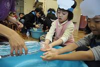 入学前让孩子上辅导班?日媒:日本家长也开始焦虑