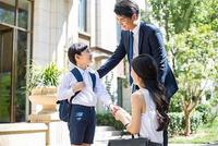别让年轻父母的托育焦虑无处安放