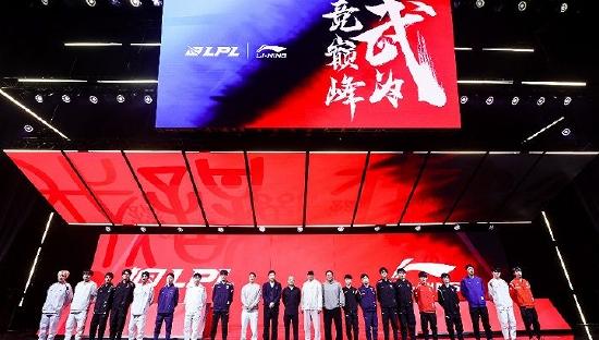 图片来源:李宁