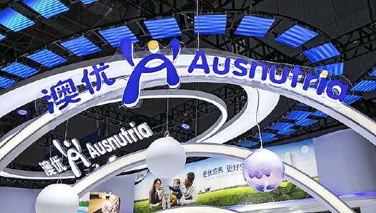 上海进博会上的澳优展区。（图片来源：视觉中国）