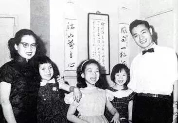 赵小兰母亲朱木兰治家有方