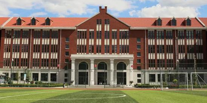 北京人大附中朝阳分校国际部2018年加试分数线:532分