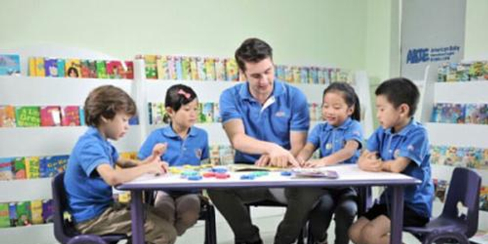 少儿培训机构排名_少儿美术培训机构图片(2)