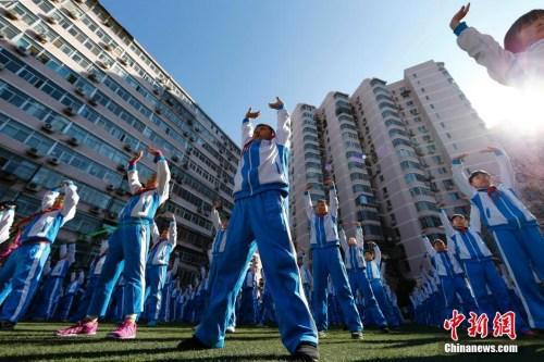 资料图：中新社发 富田 摄