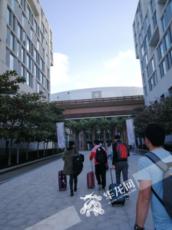 2月初，蒋牧颜参加该校的“候选人周末”活动时刚刚抵达学校。照片由蒋牧颜提供 华龙网发