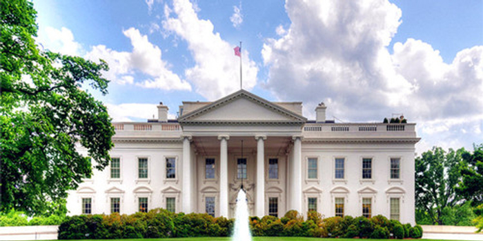 特朗普亮出移民改革底线