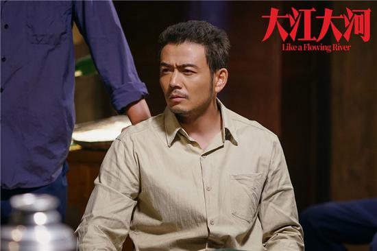 杨巡借钱