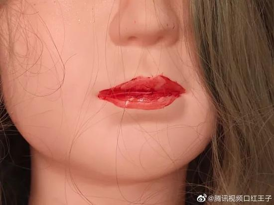 cr:《口红王子》官方微博