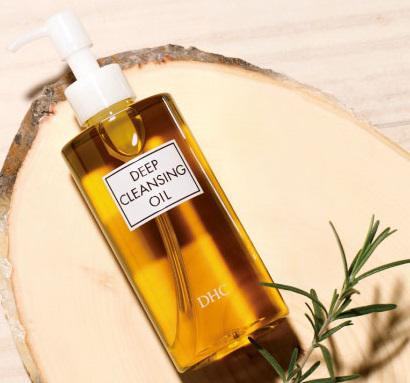 连续畅销26年的日本超人气卸妆油！从1998年至2015年曾在杂志获得124次人气产品NO.1殊荣。