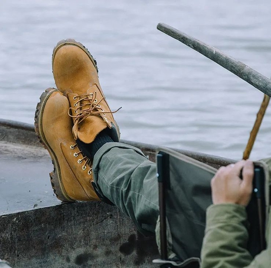 TIMBERLAND 大黄靴马丁靴户外休闲防水