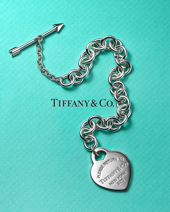 （上图：萧邦快乐钻项链） 　　（下图：蒂芙尼Return to Tiffany™ 系列手链）