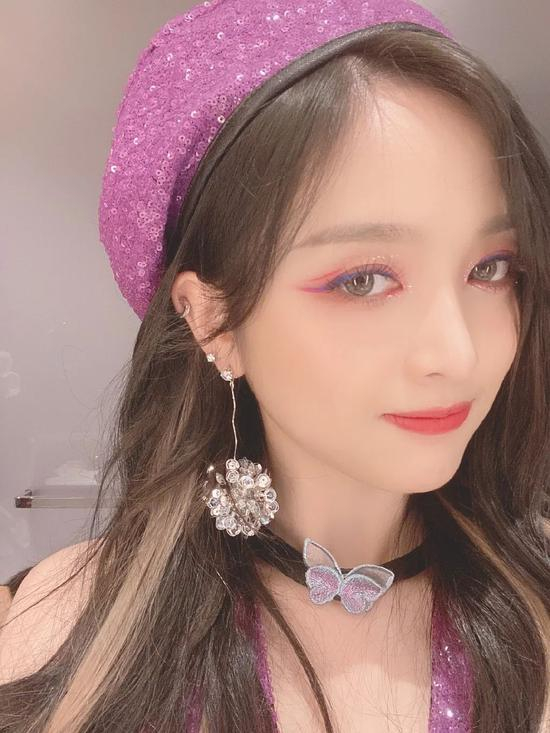 图源：微博@吴宣仪_Betty