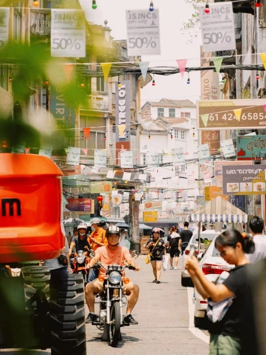 小红书@一只吃不胖的表弟