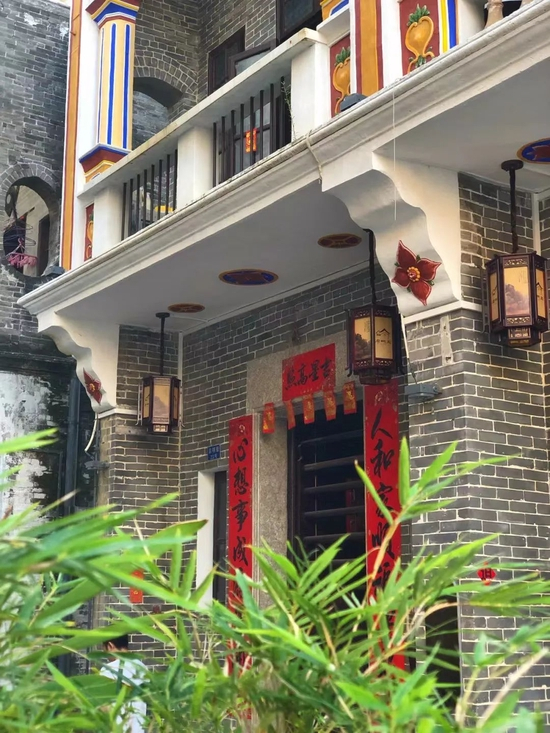  下图：酒馆门口&nbsp; 小红书@兩扇门Heritage