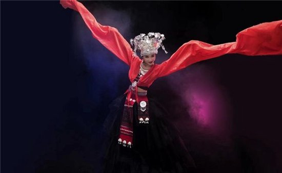 中国歌舞编导夏冰苗舞剧照