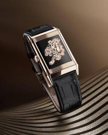 积家Reverso Tribute Enamel “Tiger” 翻转系列珐琅腕表虎年特别款