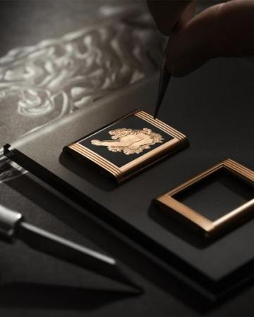 积家Reverso Tribute Enamel “Tiger” 翻转系列珐琅腕表虎年特别款 - 珍稀工艺