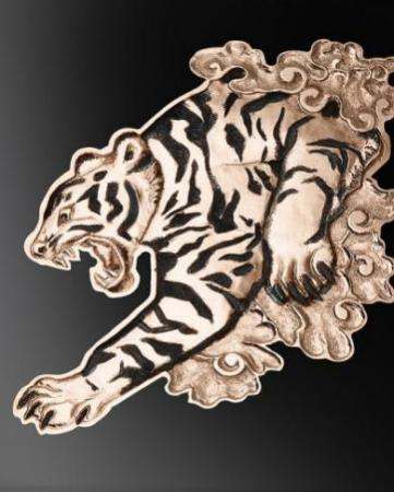 积家Reverso Tribute Enamel “Tiger” 翻转系列珐琅腕表虎年特别款