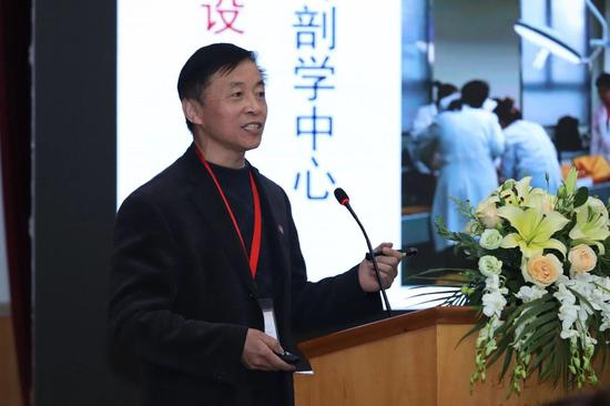 张红旗教授讲解鼻整形精细解剖