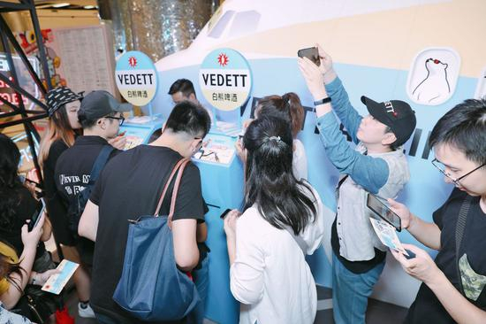 模拟飞行体验 定制背标打造专属模拟机票