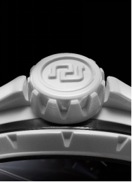 王者系列星际镂空艺术家合作腕表-Hypebeast