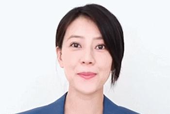 高圆圆孕期少女感依旧