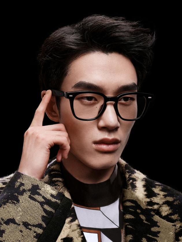 HUAWEI X GENTLE MONSTER Eyewear II智能眼镜全新交互方式